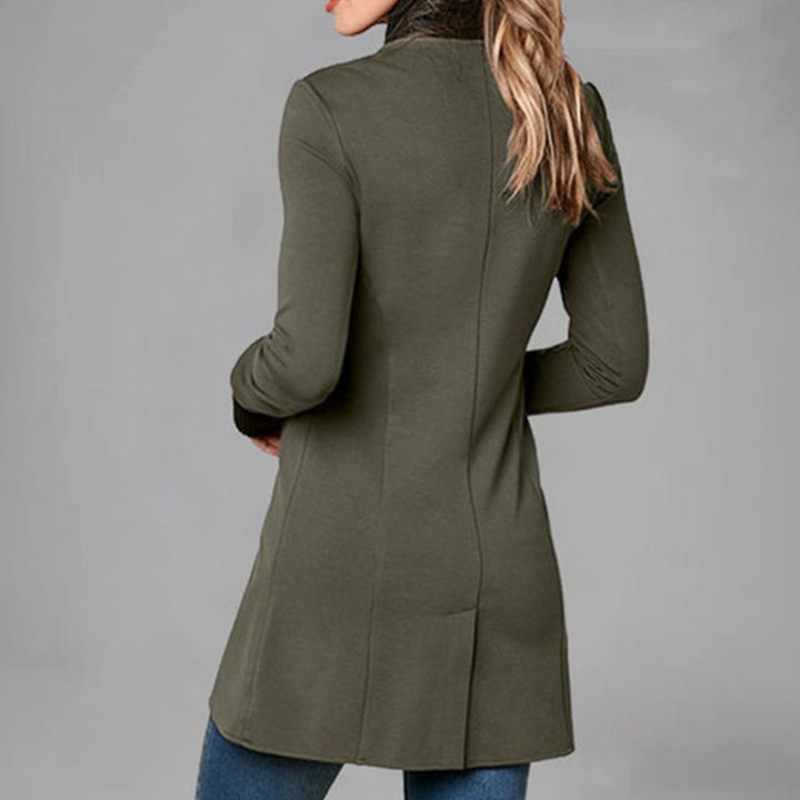 Women’s jacket with long sleeves, a stand-up collar, and buttons