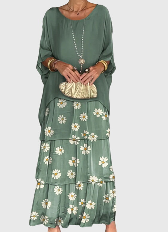 Susan™ | Elegant, long, flowing dress