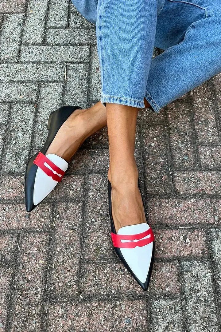 TWO-TONE LACE SLIPPERS