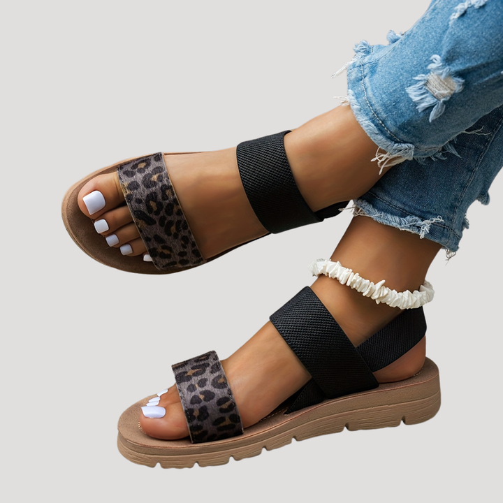 Women's Stylish Leopard Print Criss-Cross Flat Sandals for Ultimate Comfort