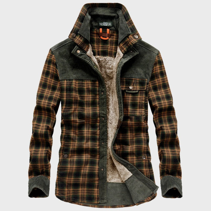 Men's shirt jacket with plaid pattern and pockets