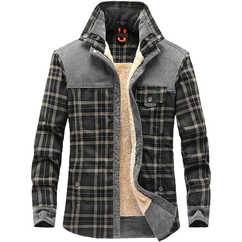 Men's shirt jacket with plaid pattern and pockets