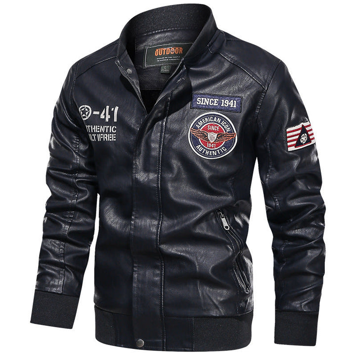 Men’s bomber jacket with long sleeves and zippered pockets