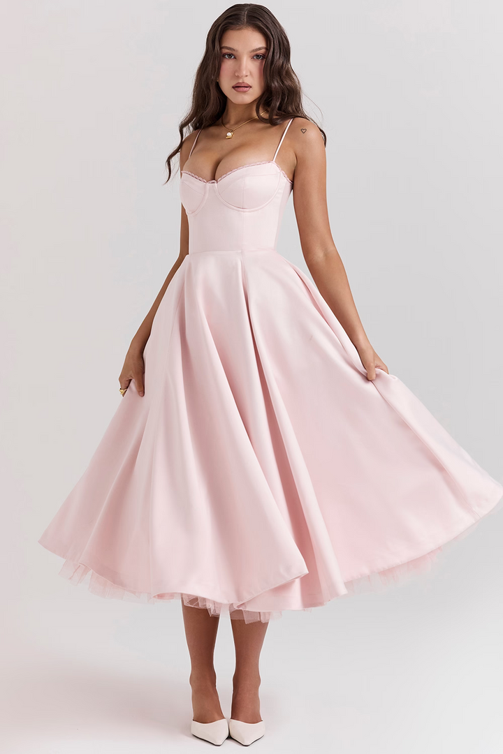 Noemi - Elegant Slimming Dress
