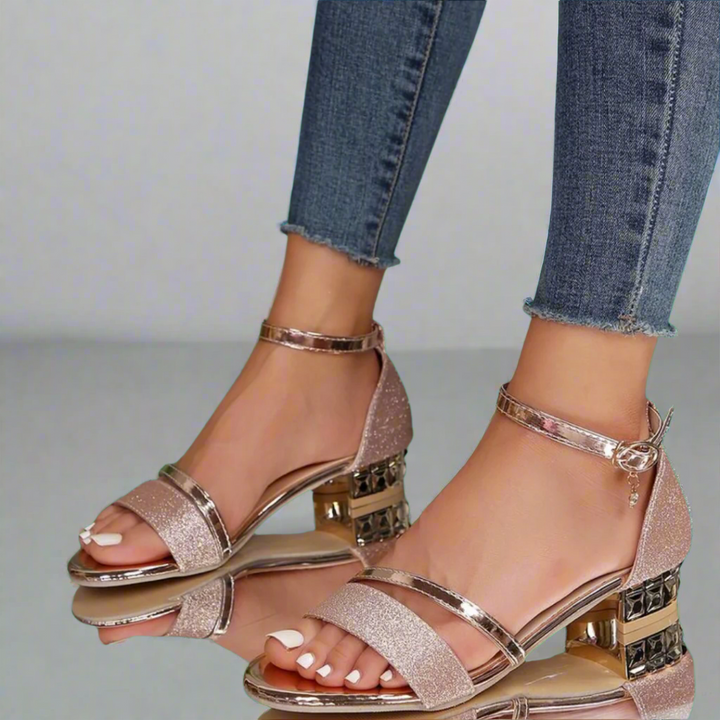 Clotaria | Orthopedic sandals for pain-free walking