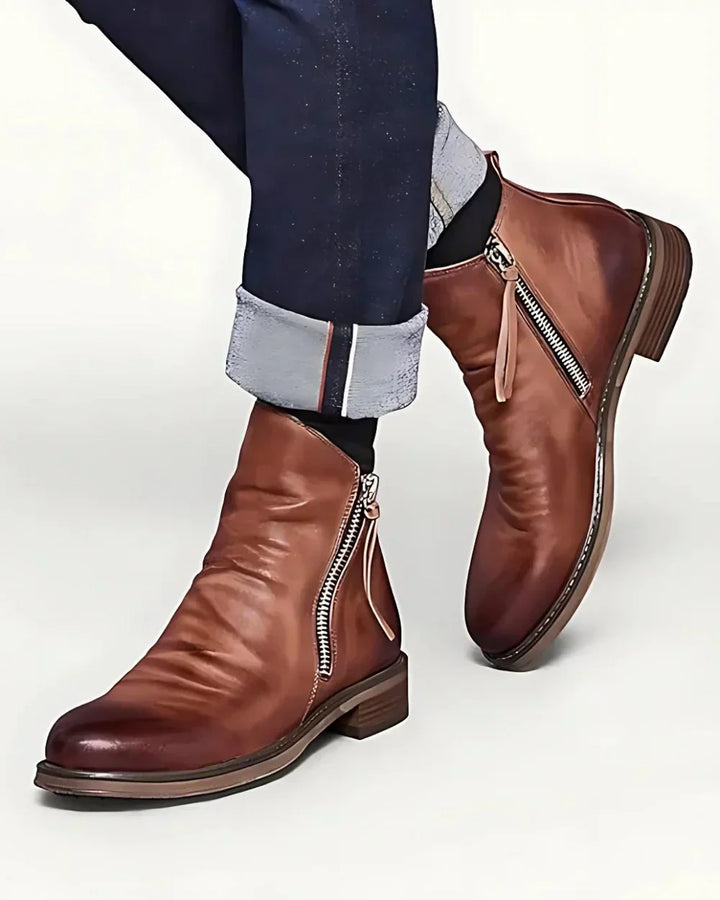Max - Leather Ankle Boots With Side Zip