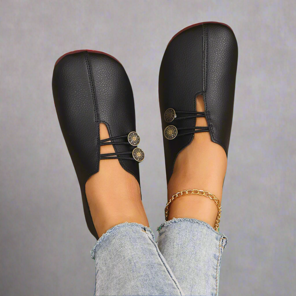 Kreszentia | Cozy Slip-On Shoes with Button