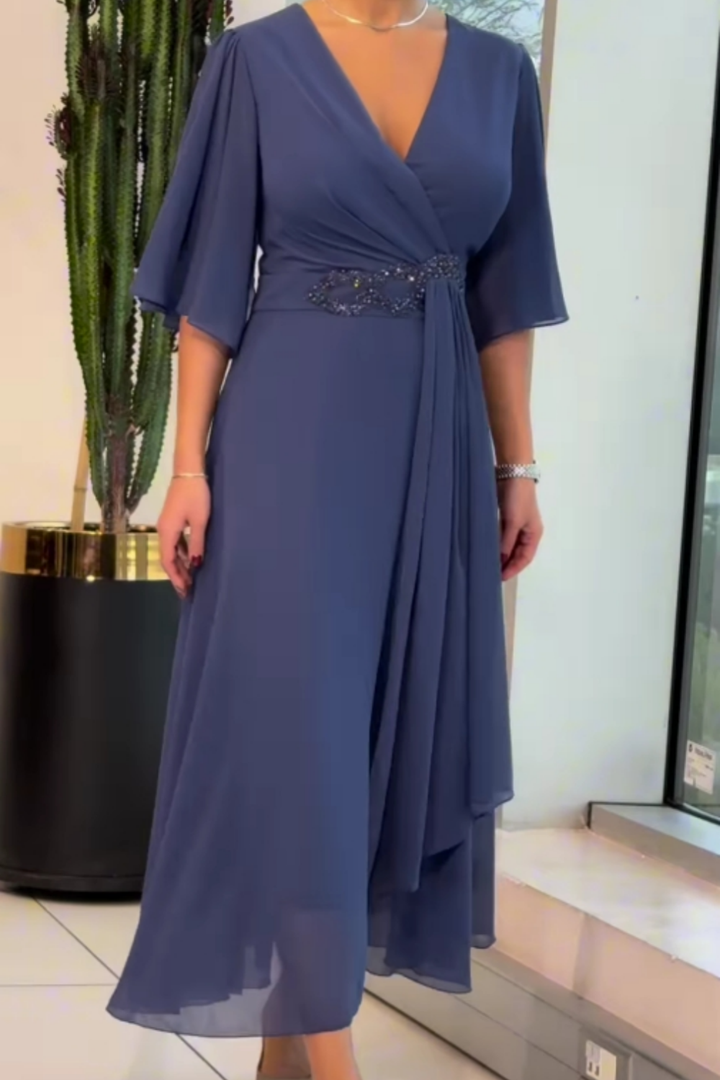 ELMA - Elegant midi dress with a flowing silhouette