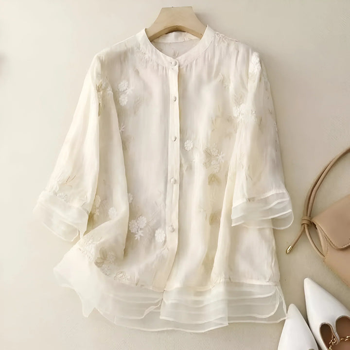 Emily™ - Cotton top with embroidered flowers
