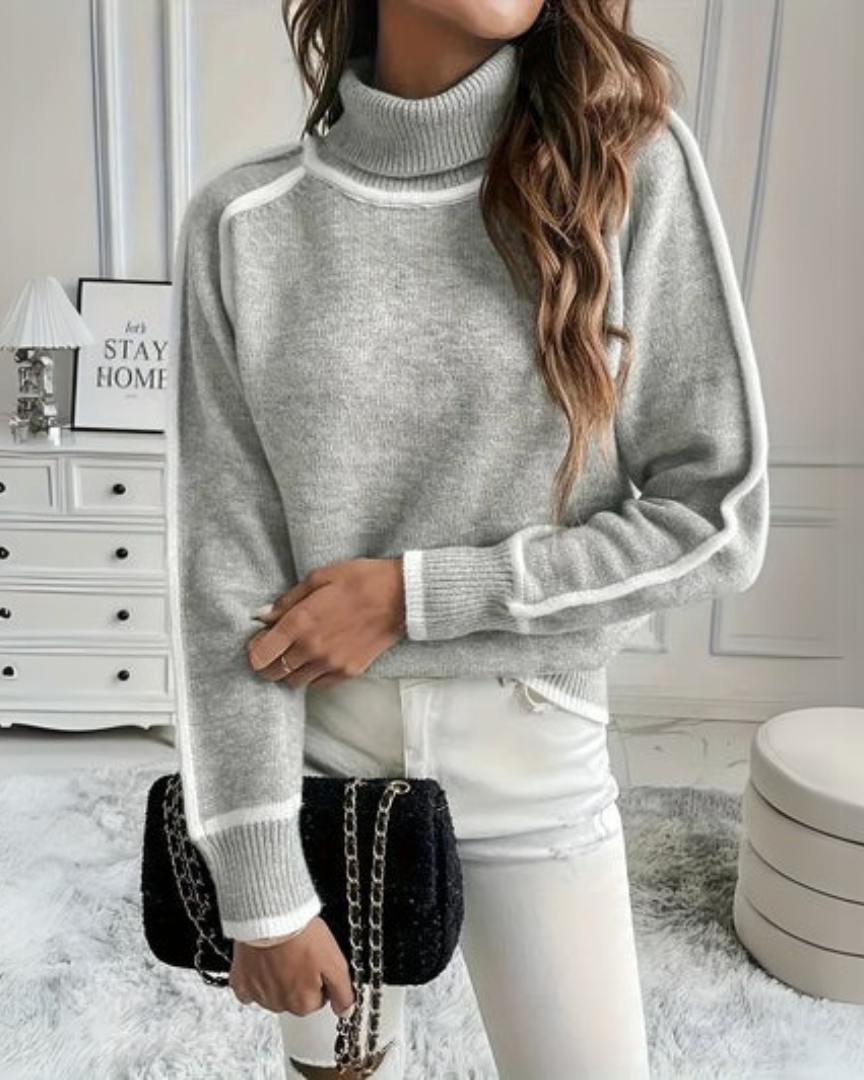 Victoria - The Casual Turtleneck Sweater