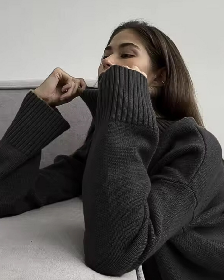 Emma - Turtleneck