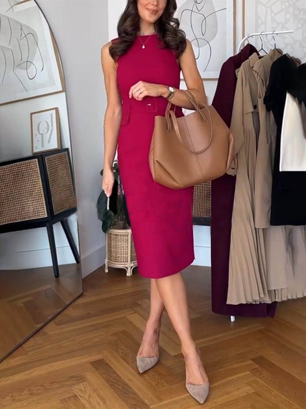 Chic and Sophisticated Midi Dress with Formal Tie Detail