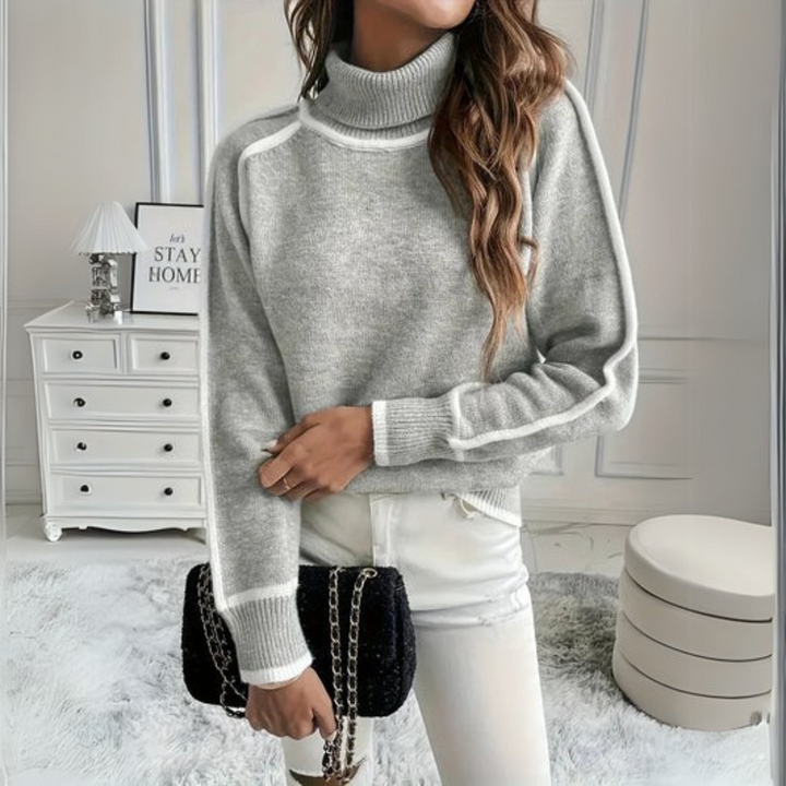 Aurora - Relaxed Turtleneck Sweater