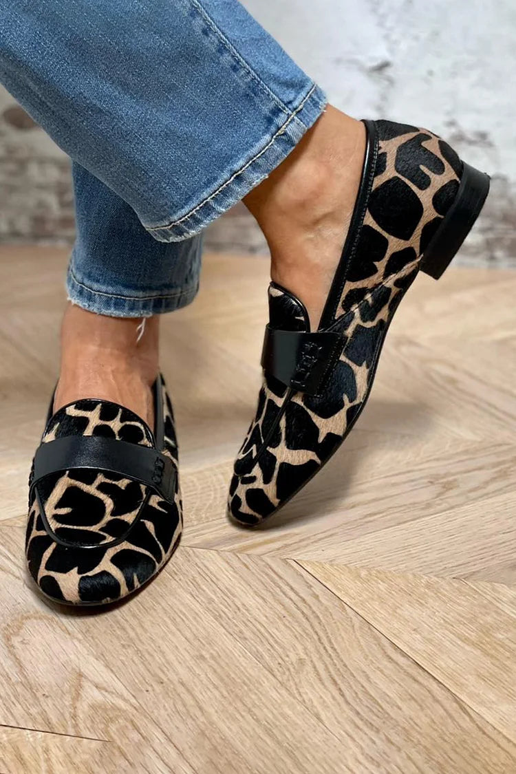 ANIMAL PRINT LOAFERS WITH ELEGANT DETAILS