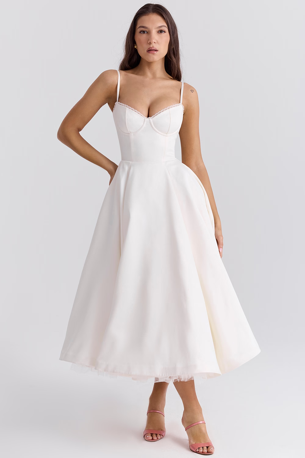 Noemi - Elegant Slimming Dress