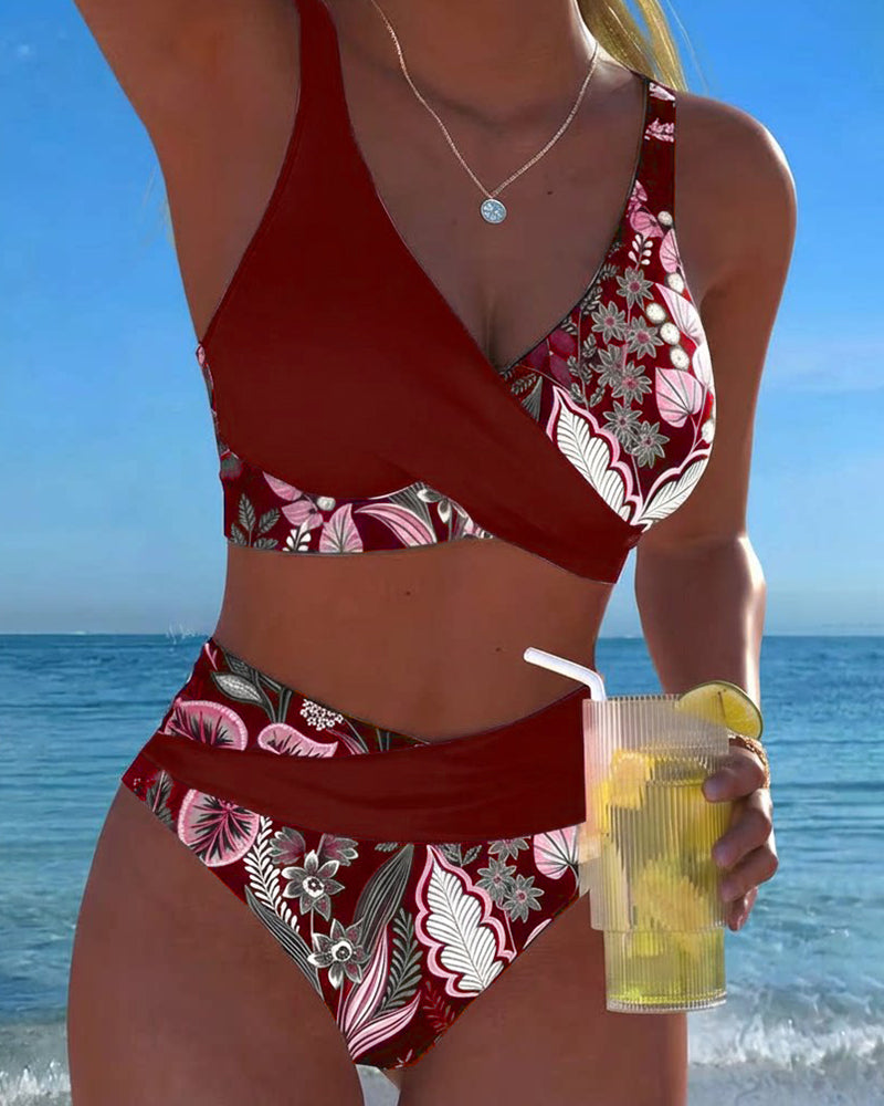 Fiorella | Women's Floral V-Neck Bikini