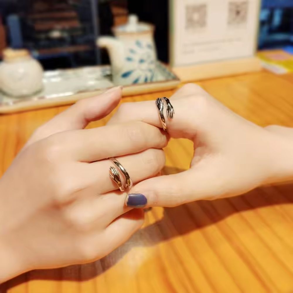 Personalized Hug Ring