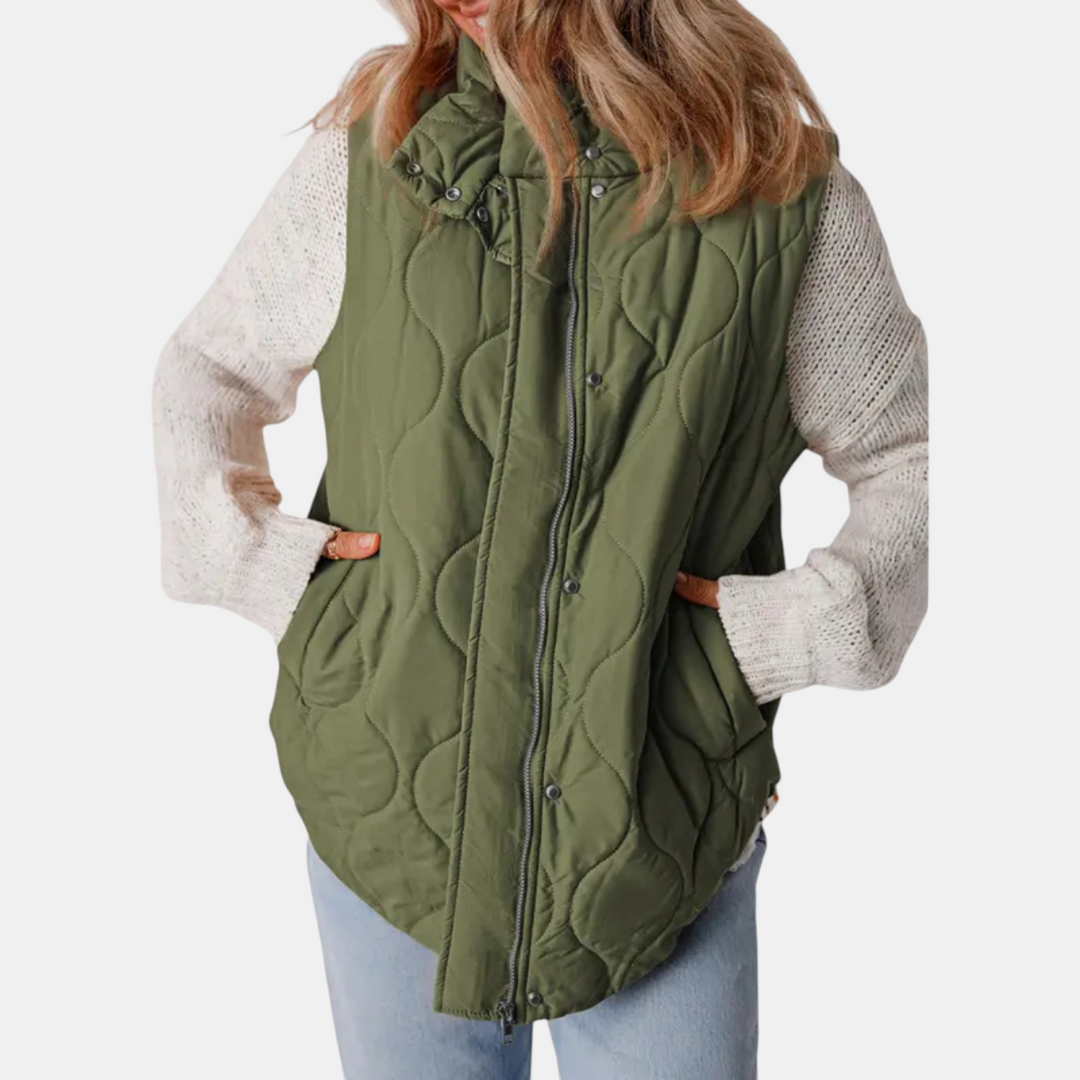 Women's vest with buttons and pockets, hood