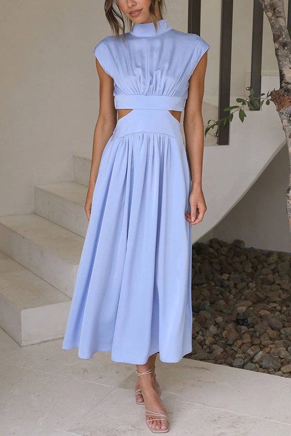 Quincy | Midi Dress with Cut-Out and Pockets