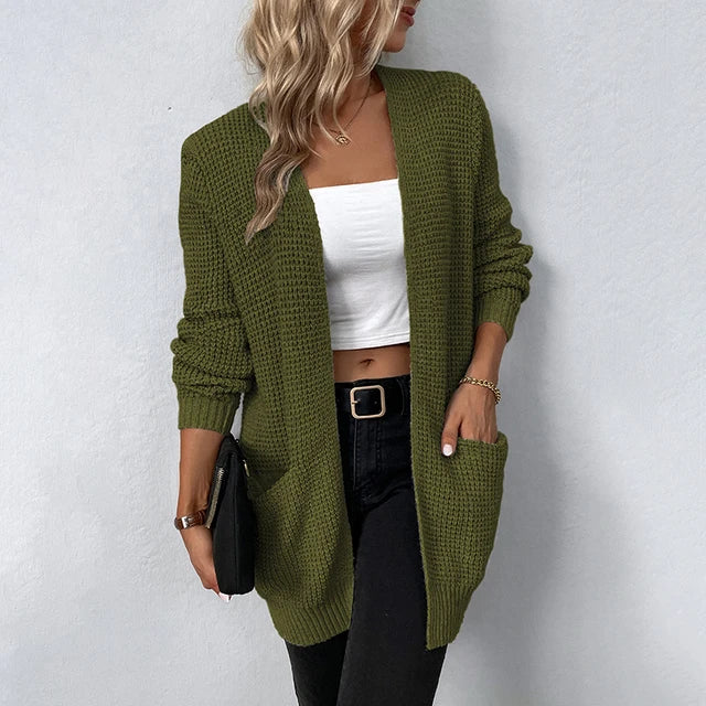 Nancy - Comfortable knitted cardigan with practical pockets