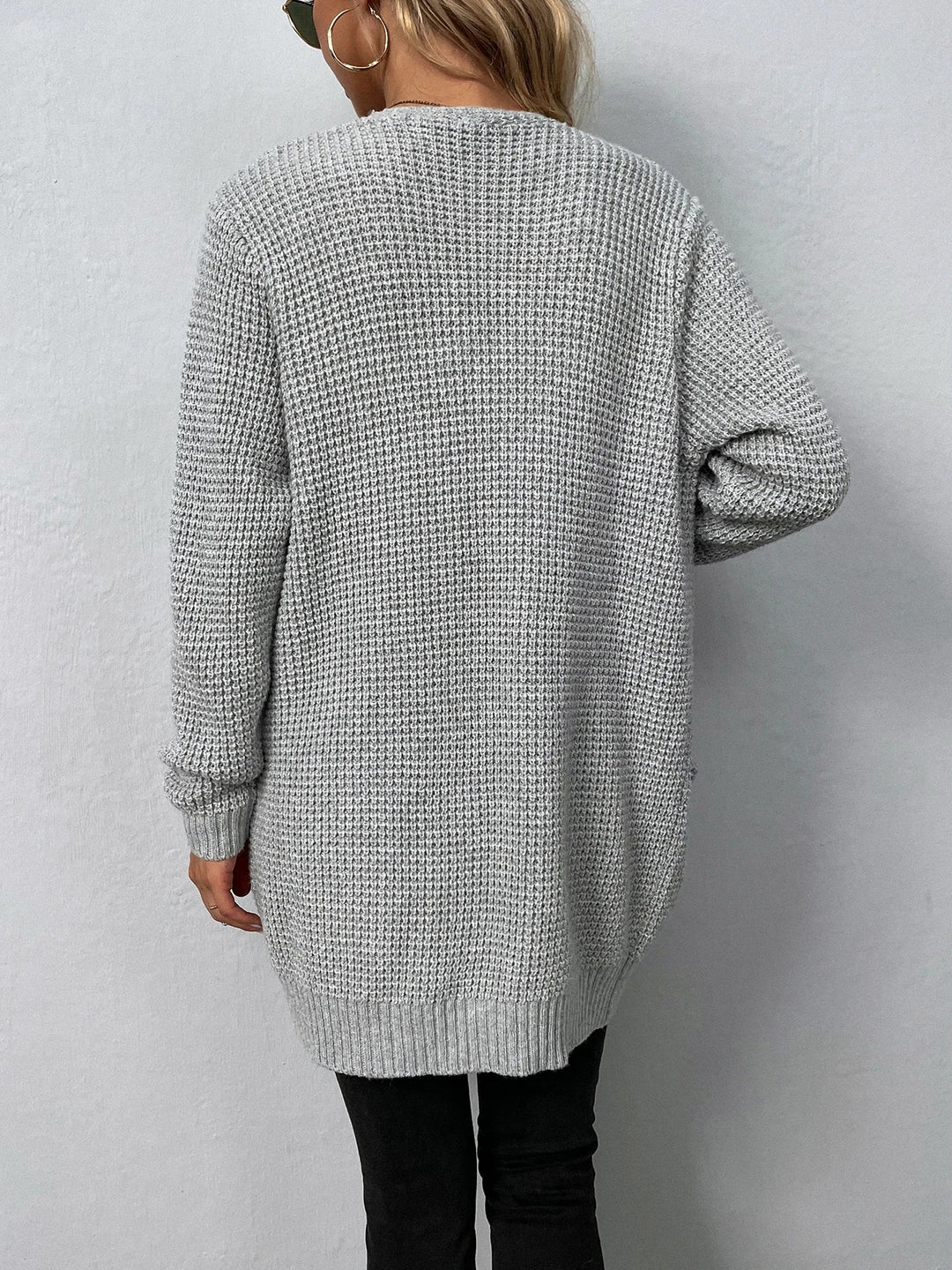 Nancy - Comfortable knitted cardigan with practical pockets