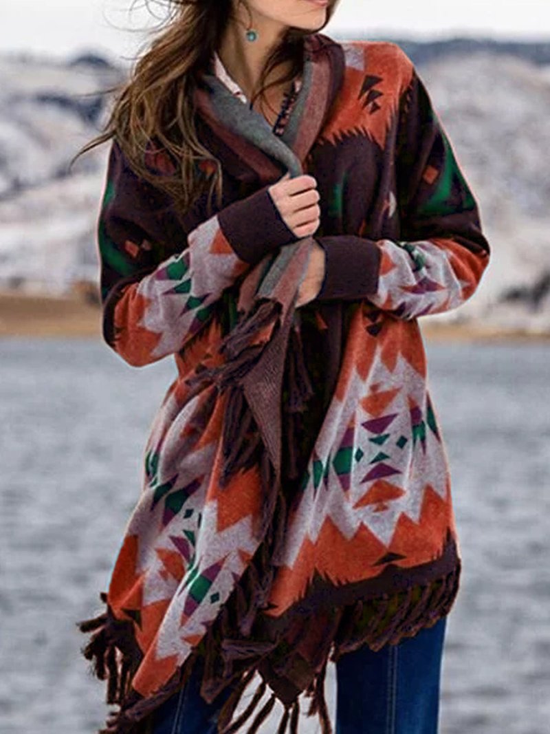 Women's wrap cardigan with fringes and long sleeves