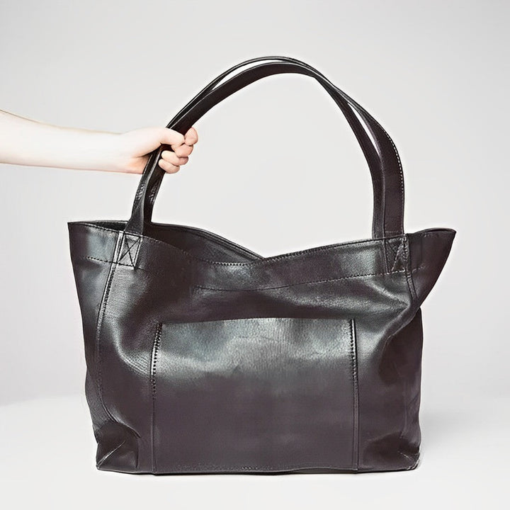Brynfrid | Classic Handbag with Ample Space