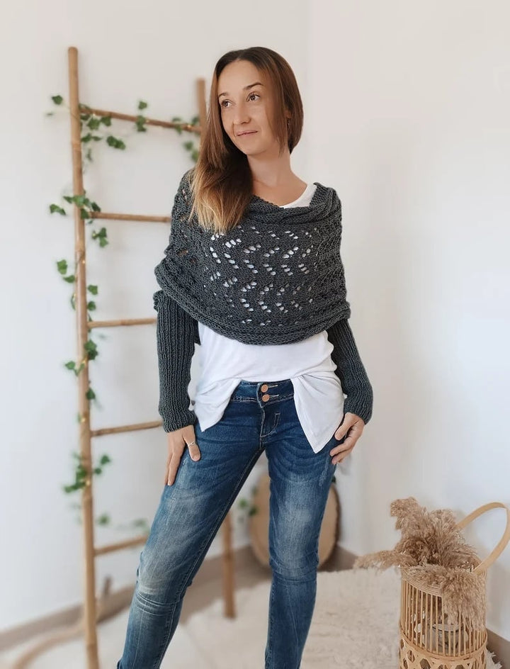 Eleonora - Scarf With Sleeves
