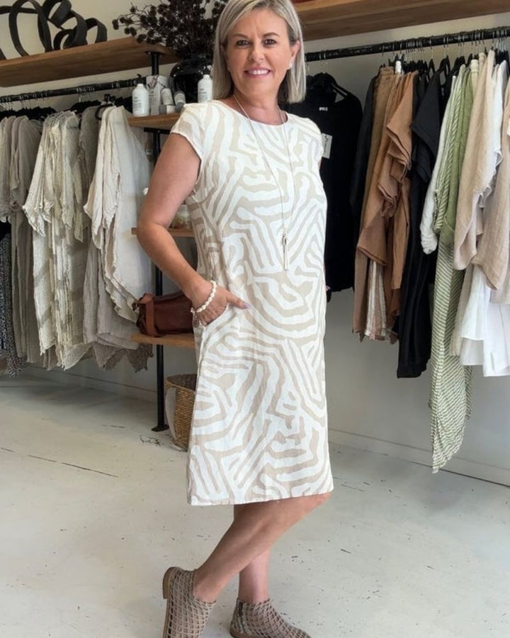Avanille | Round-Neck Summer Dress