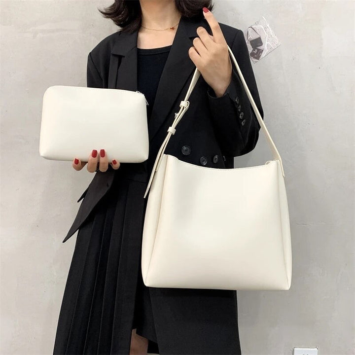 Asløg | Minimalist shoulder bag with a modern cut