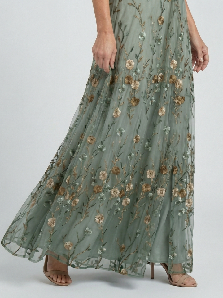 Selora | Holder Bloom Flow Maxi Dress
