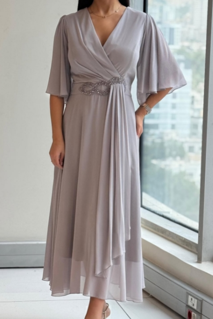 ELMA - Elegant midi dress with a flowing silhouette