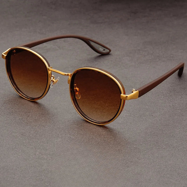 Carson - Elegant Sunglasses