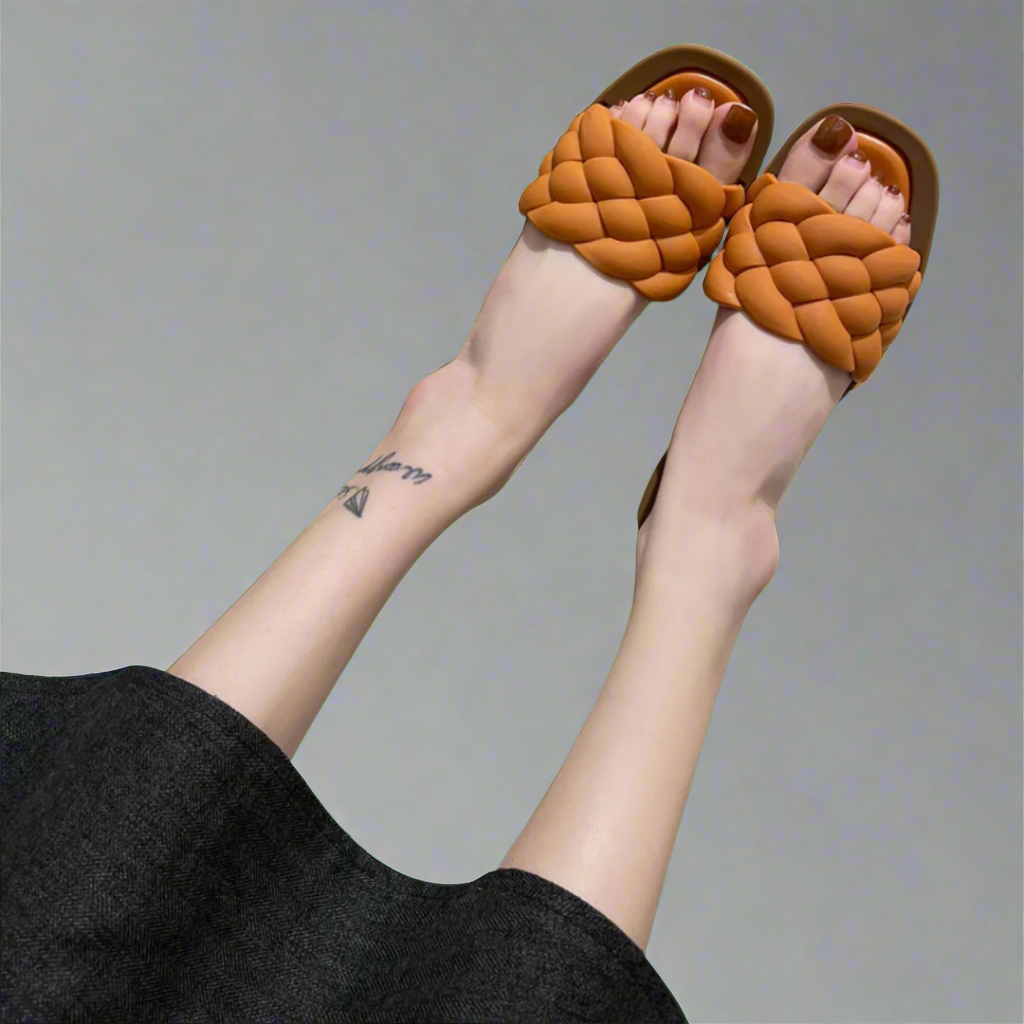 Ilonka | Elegant Sandals with Vegan Soft-Finish