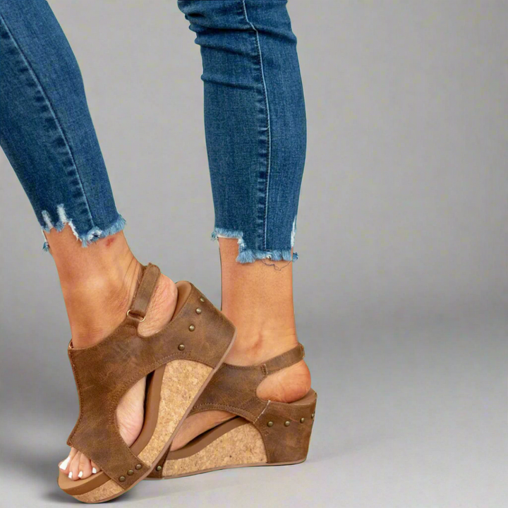Vreni | Handmade orthopedic sandals for ultimate comfort