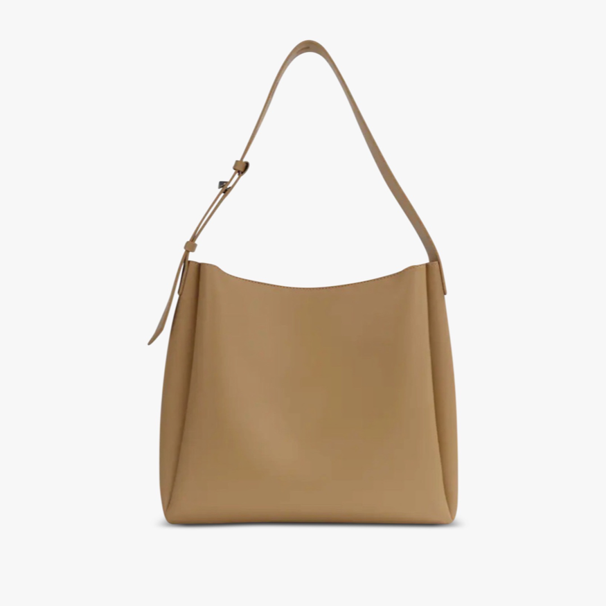 Asløg | Minimalist shoulder bag with a modern cut