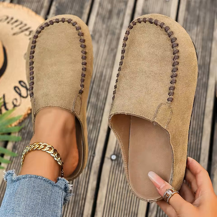 Retro-inspired orthopedic slippers for women
