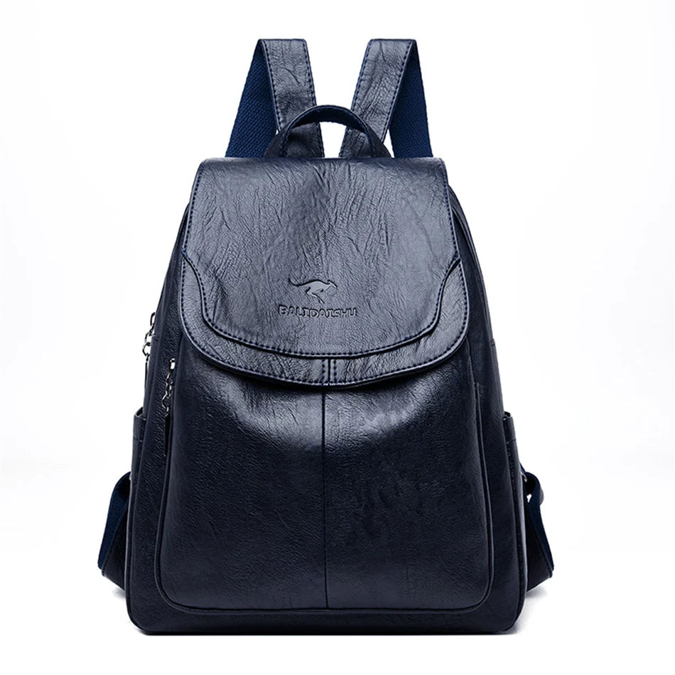 Kristlaug | Elegant and lightweight backpack in a soft white tone