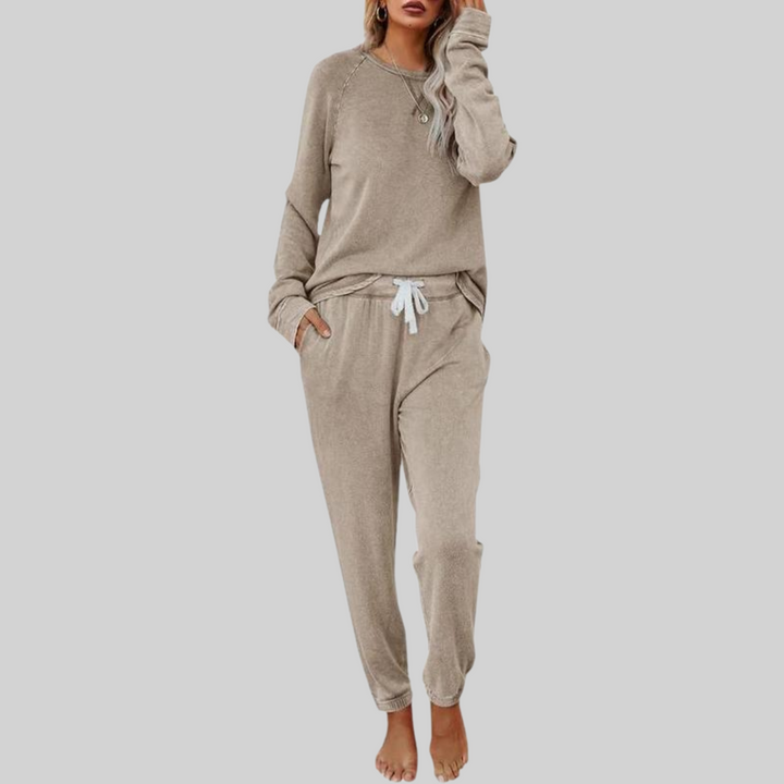 Josie™ - Casual Long-Sleeve and Sweatpants Set