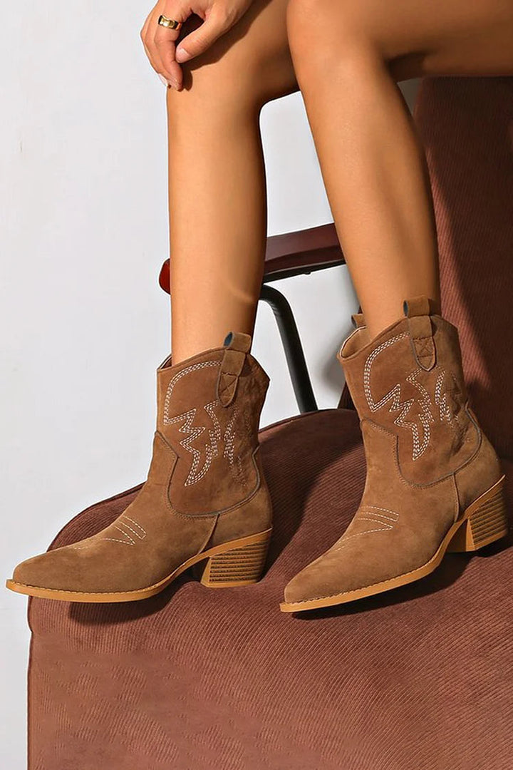 POINTY WESTERN ANKLE BOOT