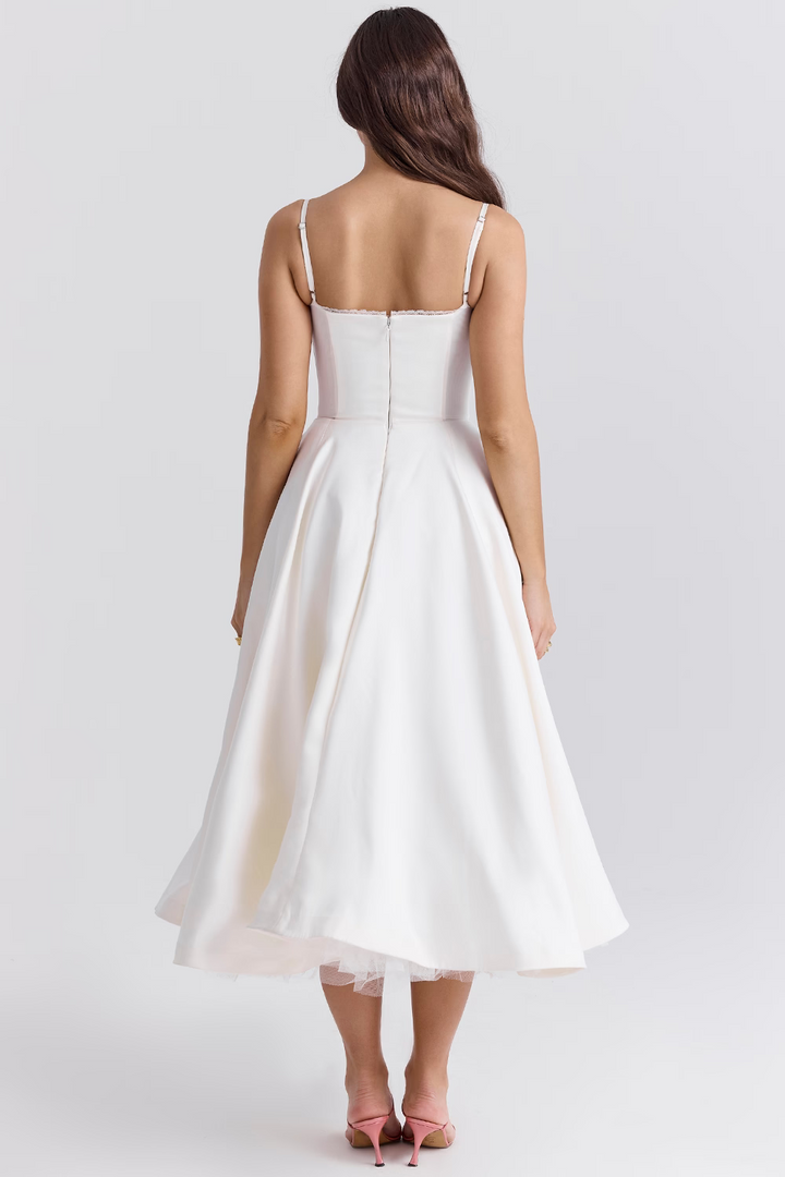 Noemi - Elegant Slimming Dress