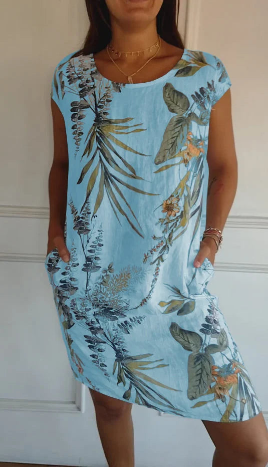 Women's Summer Dress with Pockets and Vibrant Print