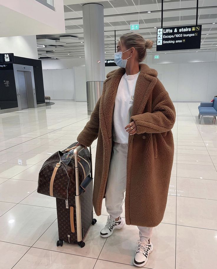 Zoe - Long Teddy Coat