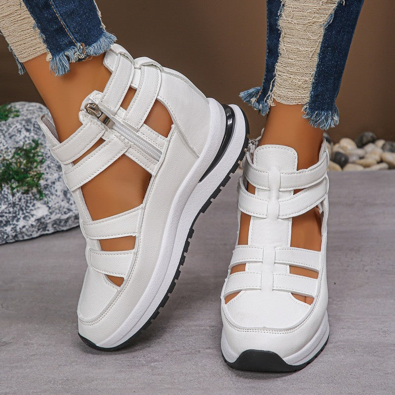 Light wedge sandals with side zip for ultimate comfort