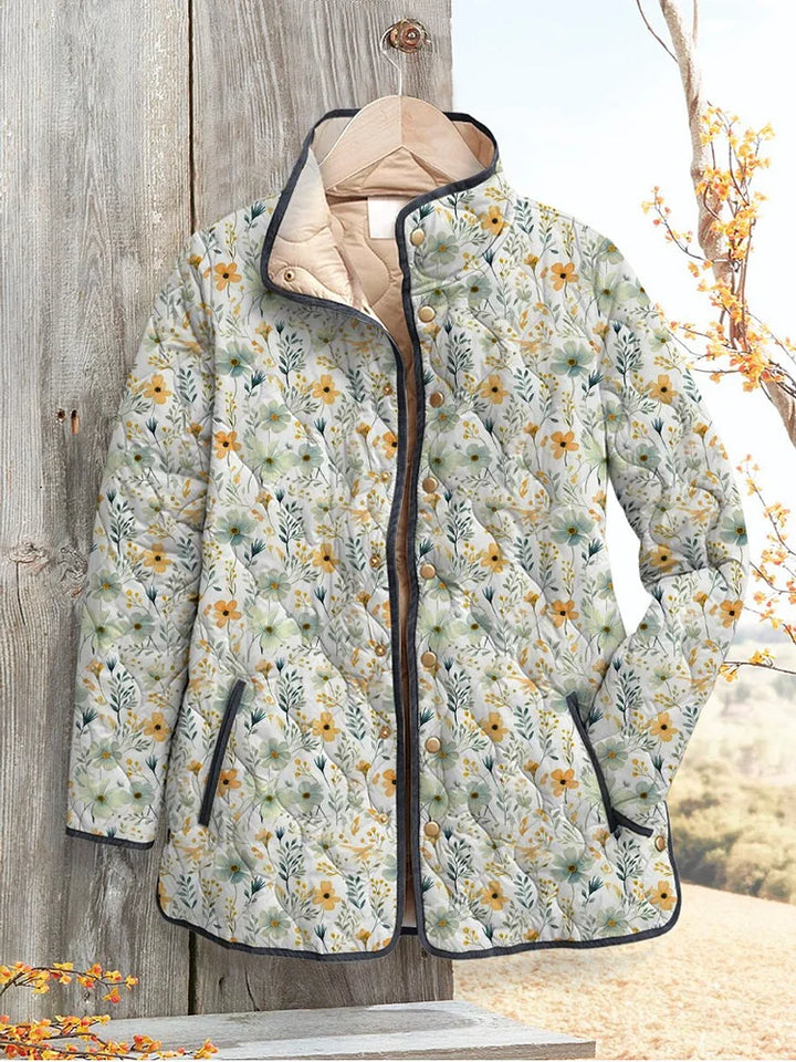 Beautiful floral pattern on a casual, quilted women's jacket