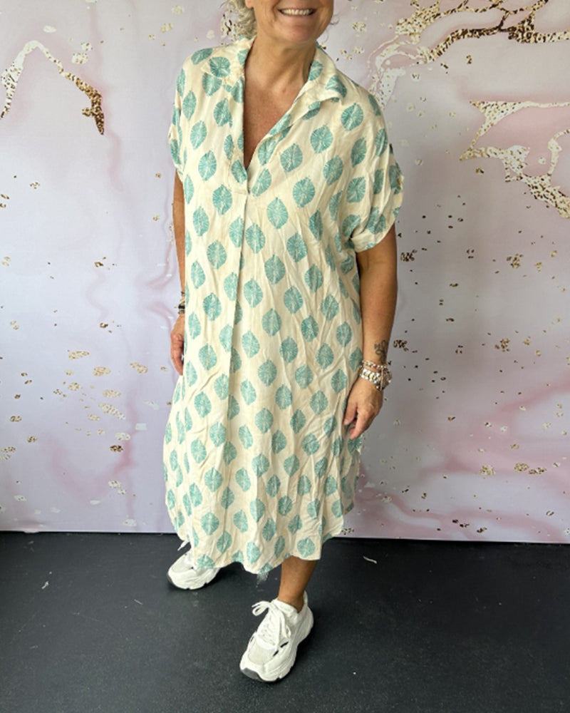 Dinie | Loose-fitting spring dress