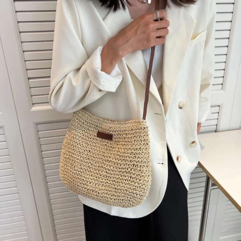 Fredhild | Classic Woven Shoulder Bag