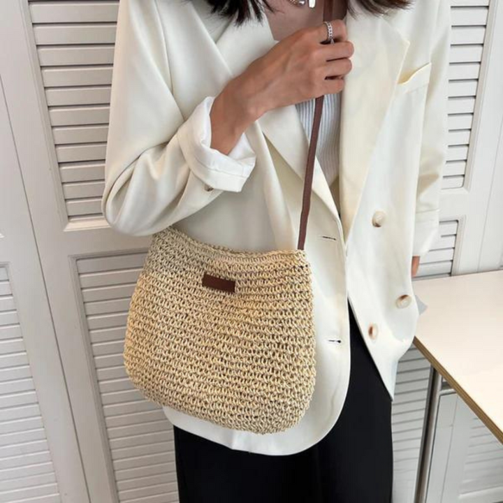 Fredhild | Classic Woven Shoulder Bag