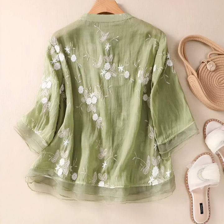 Emily™ - Cotton top with embroidered flowers