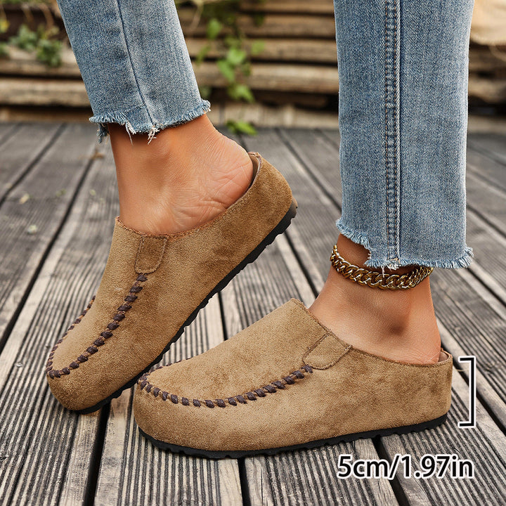 Retro-inspired orthopedic slippers for women